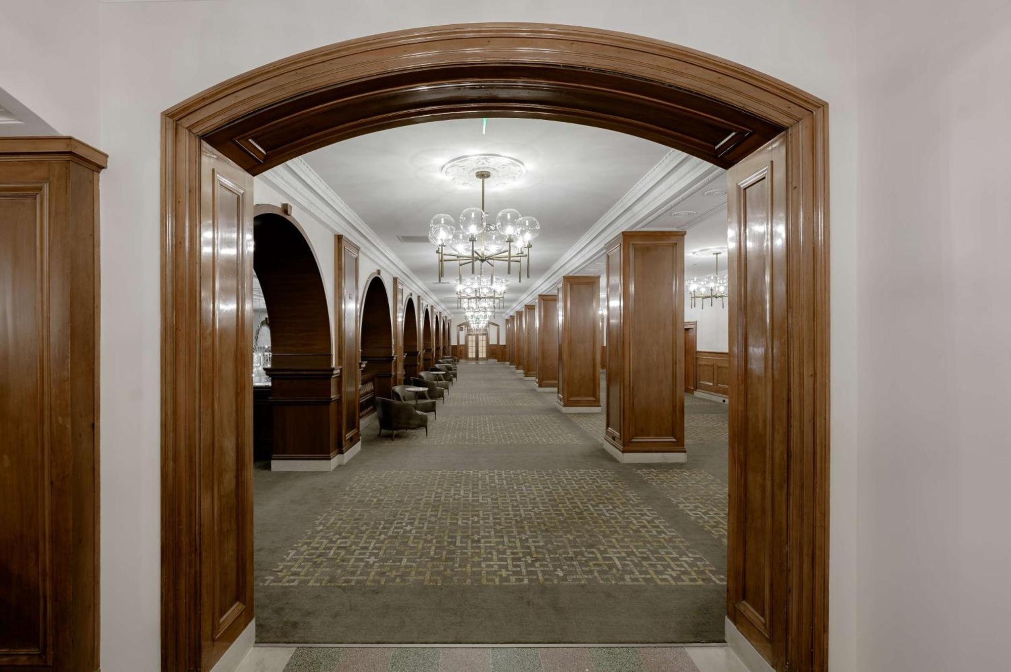 Hotel Fort Des Moines, Curio Collection By Hilton Exterior foto
