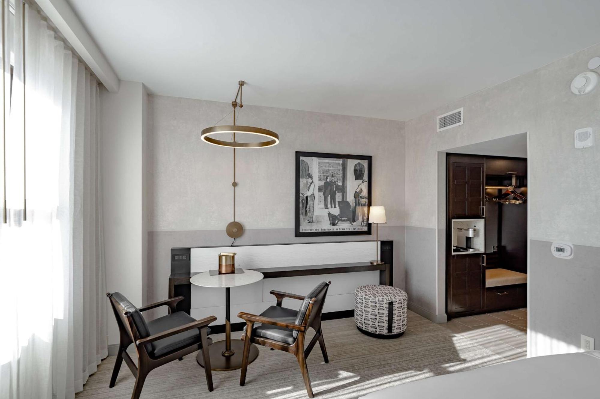 Hotel Fort Des Moines, Curio Collection By Hilton Exterior foto