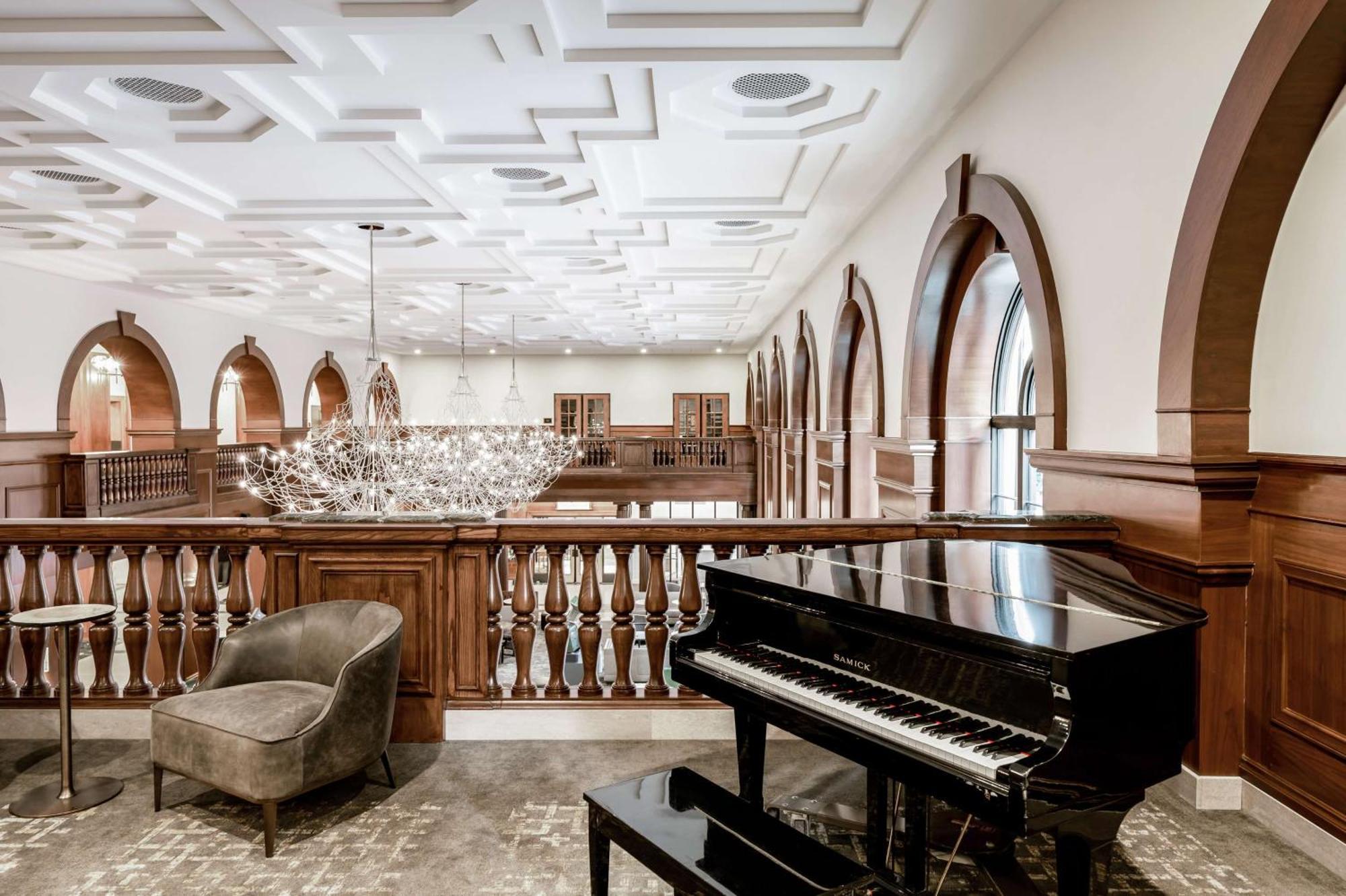 Hotel Fort Des Moines, Curio Collection By Hilton Exterior foto