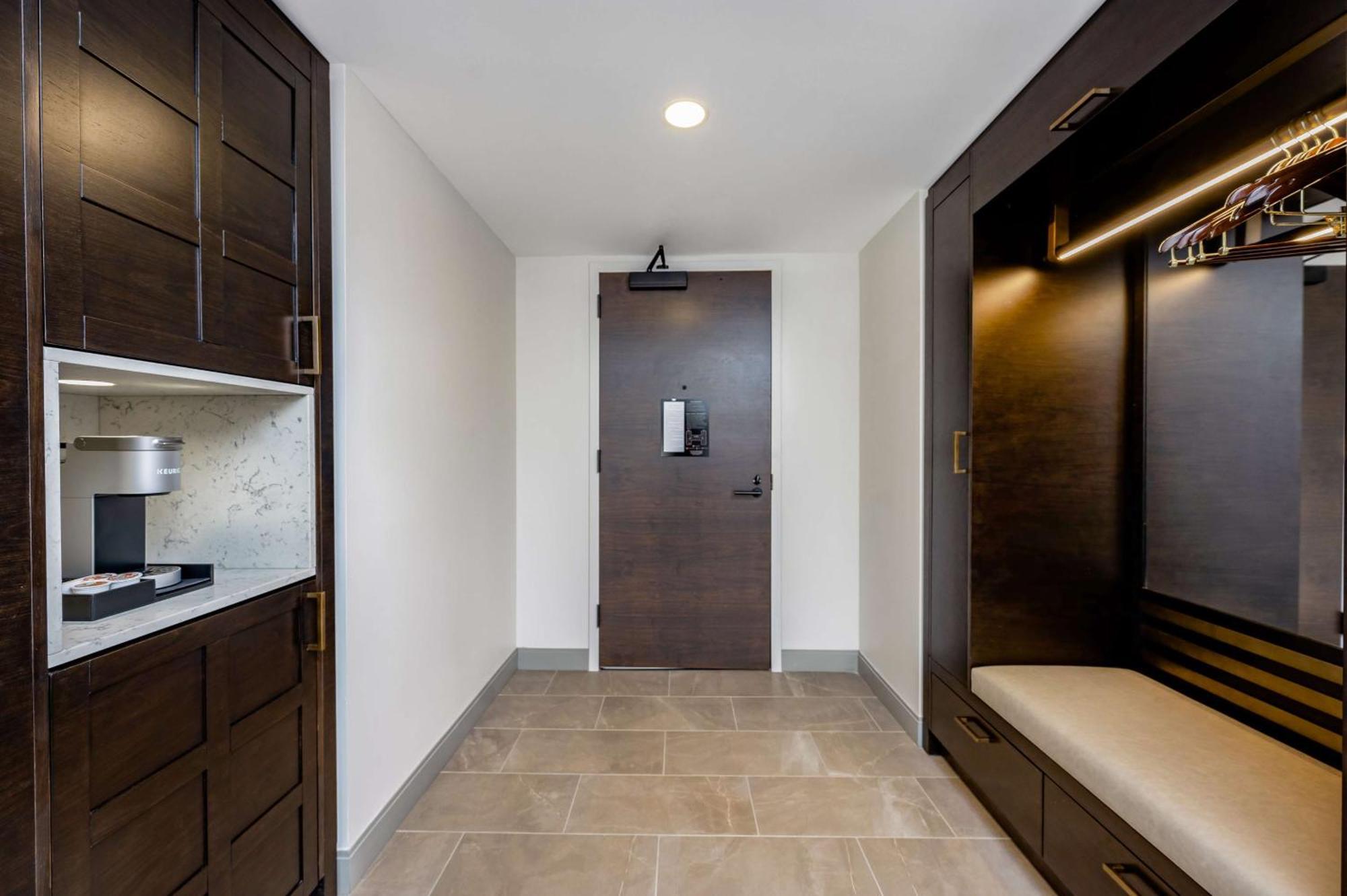 Hotel Fort Des Moines, Curio Collection By Hilton Exterior foto
