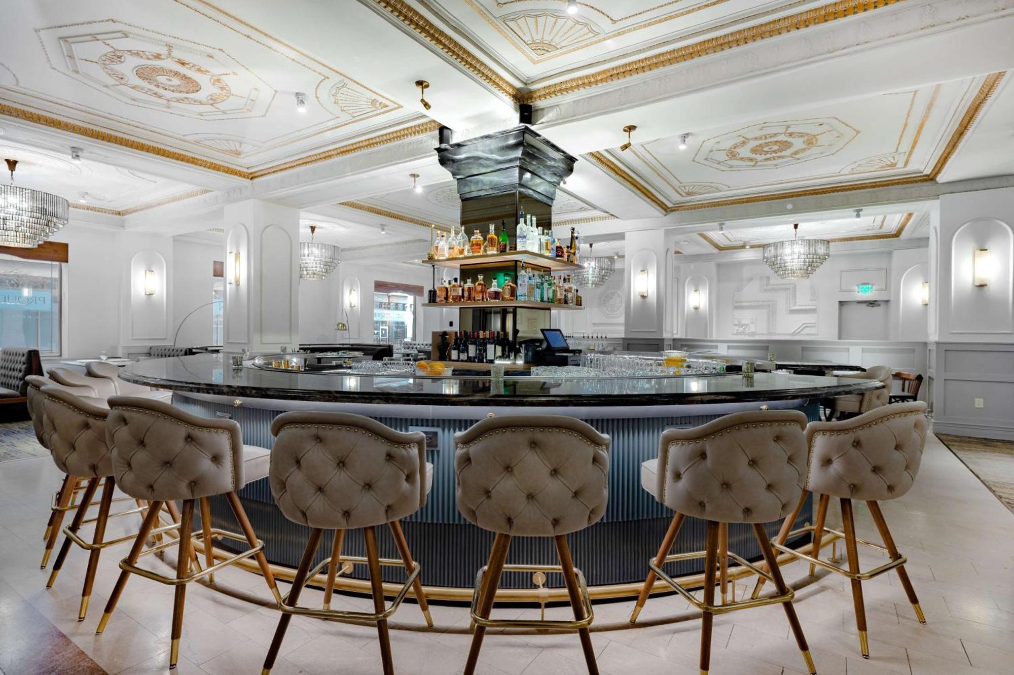 Hotel Fort Des Moines, Curio Collection By Hilton Exterior foto